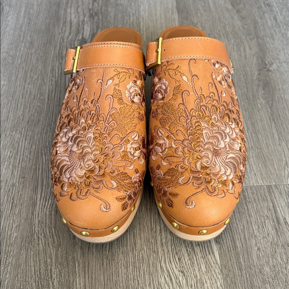 Johnny Was Mono leather Clog Tonal size 8.5 Retail $198 - Picture 4 of 13